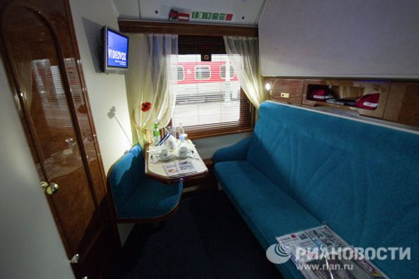 Fifty-three hours to Côte d'Azur in first Moscow-Nice train Fifty-three hours to Côte d'Azur in first Moscow-Nice train - Sputnik International
