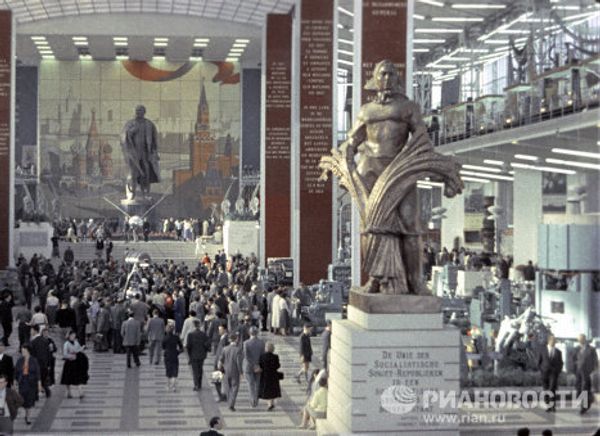 Russia’s Expo pavilions: Soviet records and unusual excitement Russia’s Expo pavilions: Soviet records and unusual excitement - Sputnik International