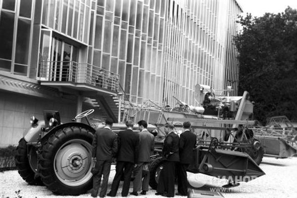 Russia’s Expo pavilions: Soviet records and unusual excitement Russia’s Expo pavilions: Soviet records and unusual excitement - Sputnik International