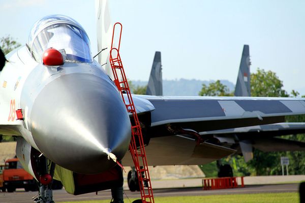 Sukhoi delivers last three Su-30 fighters to Indonesia - Sputnik International