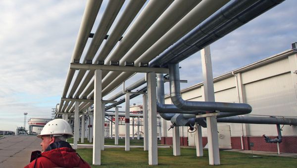 Oil pipeline - Sputnik International