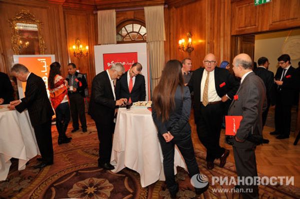 Anbaa Mosku newspaper presentation Anbaa Mosku newspaper presentation - Sputnik International