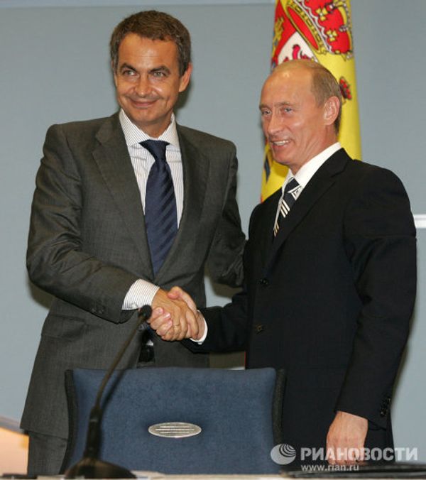 Vladimir Putin snapped with the world’s leaders Vladimir Putin snapped with the world’s leaders - Sputnik International
