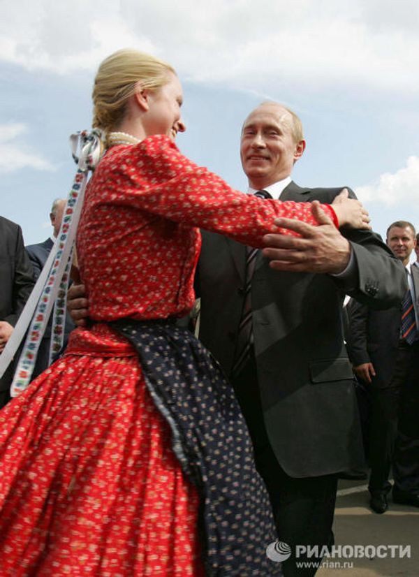 The All-Around Premier Vladimir Putin The All-Around Premier Vladimir Putin - Sputnik International
