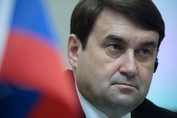 United Russia proposes 4 candidates to Medvedev for Moscow mayor post  - Sputnik International