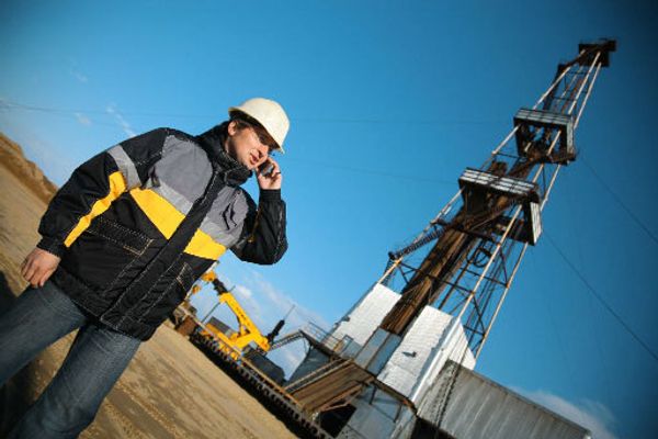  Russian economy to show stable growth with oil price above $60 - Sputnik International