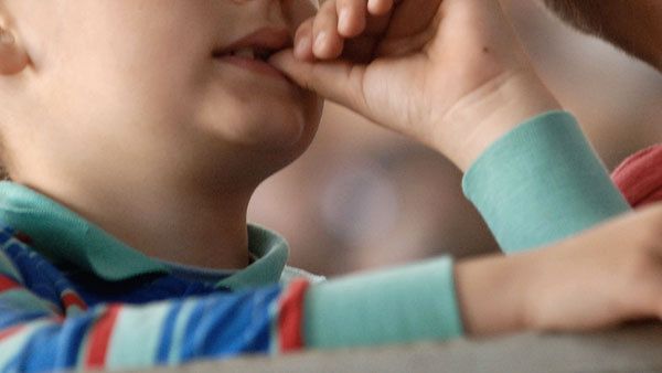  Police arrest woman in Ukraine who tried to sell her baby for $12,500  - Sputnik International