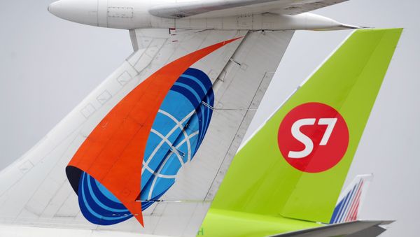 Russia's S7 Airlines to buy 8 Boeing, Airbus planes in 2011 - Sputnik International