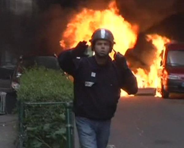French students riot as retirement age increased  - Sputnik International