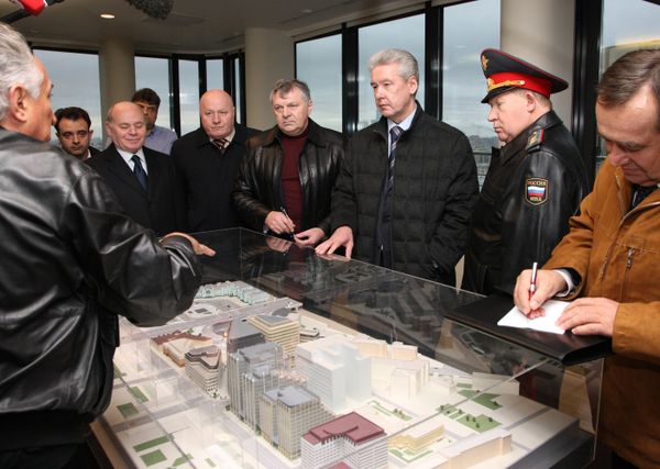 Sobyanin offers more roads and parking to tackle Moscow traffic jams Sobyanin offers more roads and parking to tackle Moscow traffic jams - Sputnik International