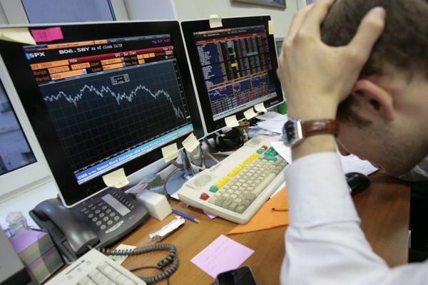 The bank's investments in Russia fell from 2.6 billion euros ($3.54 bln) in 2012 to 1.8 billion euros ($2.46 bln) last year - Sputnik International