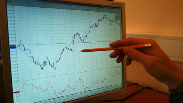 IMF cuts Russia's 2011 GDP forecast to 4.1 pct from 4.3 pct         - Sputnik International