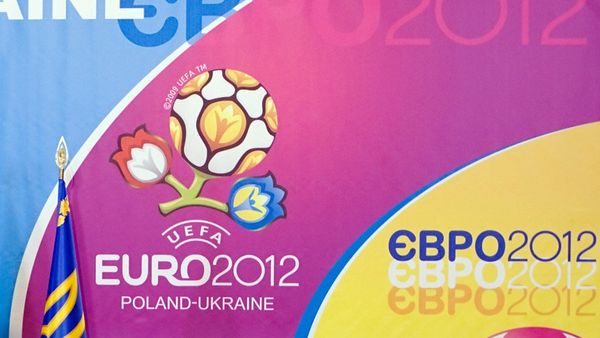 Psychic Pig to Use Animal Magic at Euro 2012          - Sputnik International