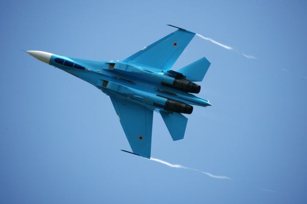 Su-27 - Sputnik International
