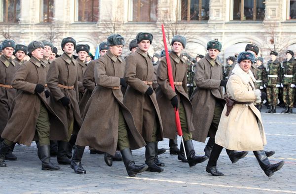 March in honor of the historic November 7, 1941 military parade - Sputnik International