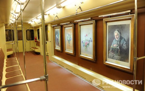 Rare trains on the Moscow Metro Rare trains on the Moscow Metro - Sputnik International