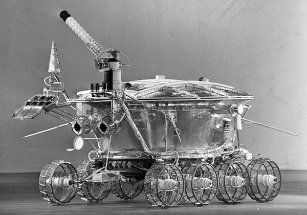 Lunokhod 1 - Sputnik International
