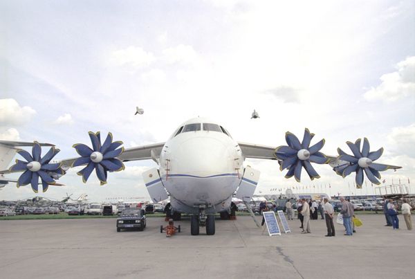 An-70 propfan tactical transport aircraft - Sputnik International