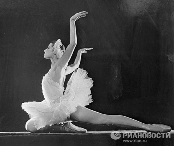 Maya Plisetskaya, a “genius of metamorphoses” - Sputnik International