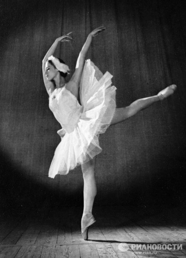 Maya Plisetskaya, a “genius of metamorphoses” - Sputnik International