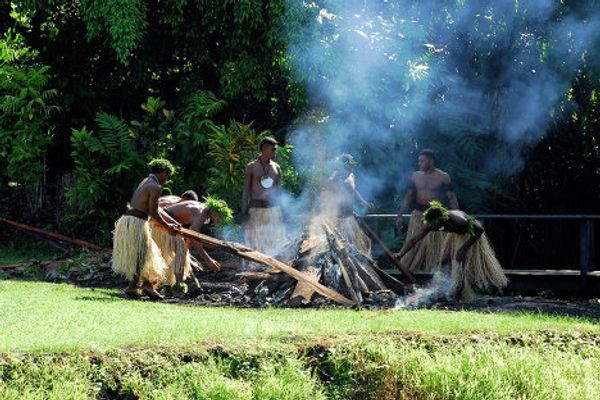 Fiji, the islands of firewalkers and former cannibals - Sputnik International