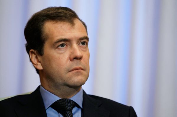  Dmitry Medvedev - Sputnik International
