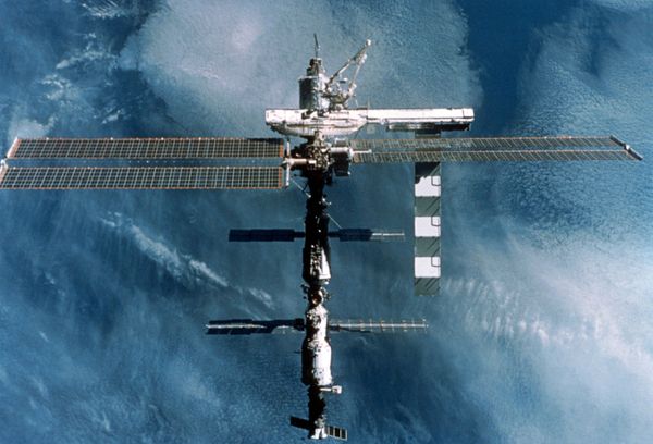 The engines will be switched on for 239 seconds to give the ISS an additional boost of 0.6 meters per second. - Sputnik International