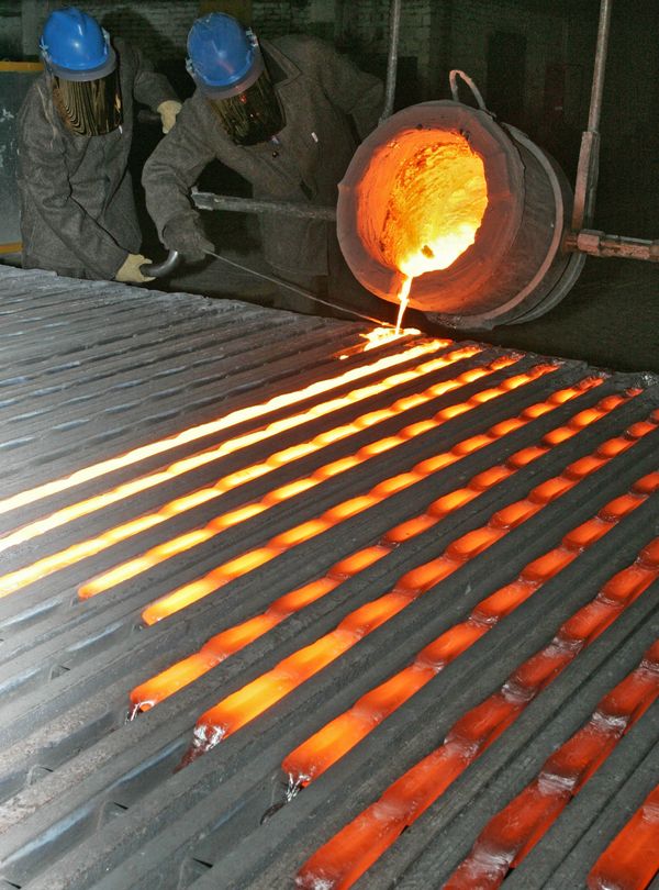 Zinc, one of base metals mainly used in construction and car production, is having a challenging year. - Sputnik International