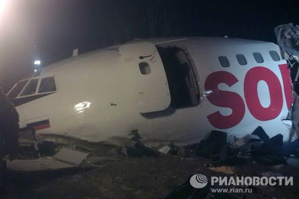 Tu-154 makes emergency landing in Moscow airport - Sputnik International