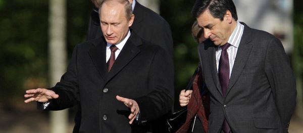 Fillon, Putin - Sputnik International