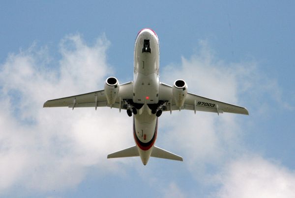 Sukhoi Superjet 100 - Sputnik International