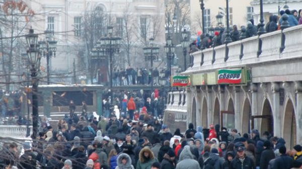 Moscow police clash with protestors of Spartak Moscow fan death - Sputnik International