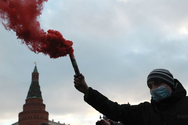 1. Rally on Moscow's Manezh Square   2. OMON police officers protecting a native of Russia's Caucasus region severely beaten by football fans   3. OMON police officers clashing with participants of the rally  - Sputnik International