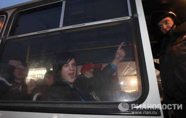 Moscow police prevent new race-hate riots  - Sputnik International