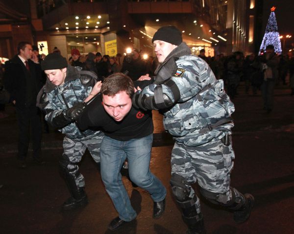 Moscow police prevent new race-hate riots  - Sputnik International