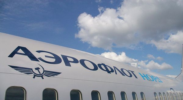 Earlier in the day, Ukrainian Prime Minister Arseniy Yatsenyuk’s government said it had banned Russian airlines, Aeroflot and Transaero among them, from entering Ukraine airspace, effective from October 25 as part of its anti-Russian sanctions. Earlier in the day, Ukrainian Prime Minister Arseniy Yatsenyuk’s government said it had banned Russian airlines, Aeroflot and Transaero among them, from entering Ukraine airspace, effective from October 25 as part of its anti-Russian sanctions. - Sputnik International