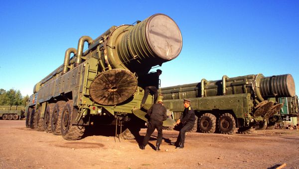 RSD-10 mobile missile launcher RSD-10 mobile missile launcher - Sputnik International