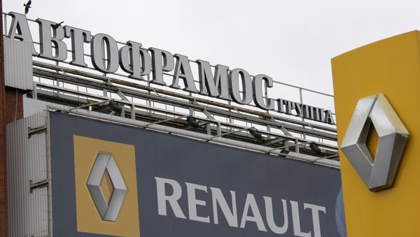 Renault to start making trucks at Russian plant in April Renault to start making trucks at Russian plant in April - Sputnik International