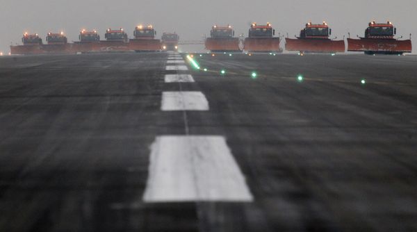 Domodedovo airport - Sputnik International
