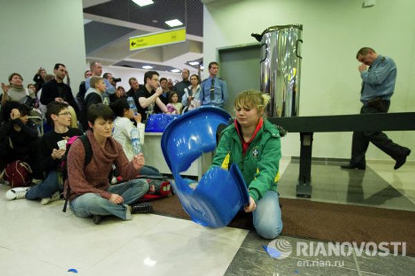 Desperate passengers protest flight delays in Moscow’s Sheremetyevo Airport - Sputnik International