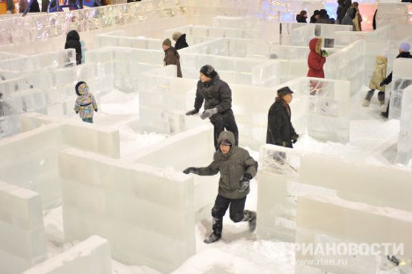 Ice town in Yekaterinburg Ice town in Yekaterinburg - Sputnik International