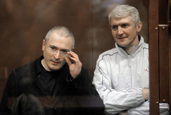 Mikhail Khodorkovsky and his business partner Platon Lebedev - Sputnik International