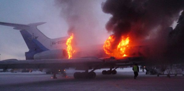 Tupolev Tu-154 passenger jet catches fire at Surgut airport  - Sputnik International