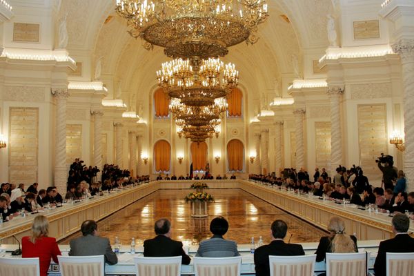 Members of Russia's Public Chamber in Kremlin - Sputnik International