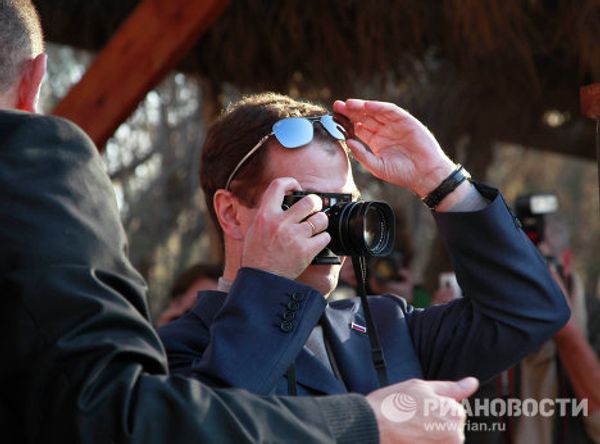 Dmitry Medvedev on the banks of the Jordan River - Sputnik International