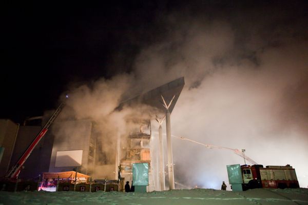 Russian government commission probes Ufa shopping mall blaze - Sputnik International