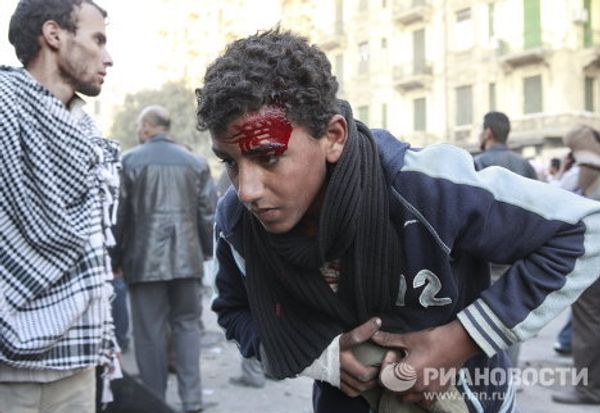 Mass clashes between pro- and anti-Mubarak protesters in Cairo   - Sputnik International