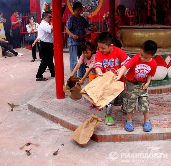 Jakarta celebrates Year of the Rabbit - Sputnik International
