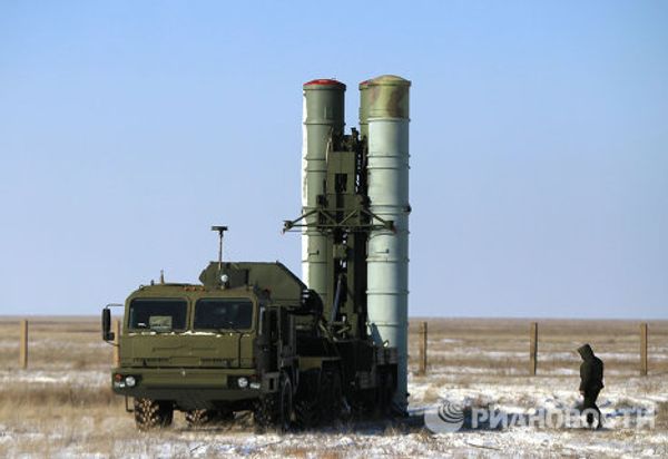 S-400 Triumf surface-to-air missile system  - Sputnik International