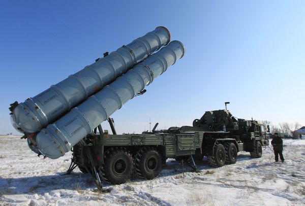 S-400 Triumf surface-to-air missile system  - Sputnik International